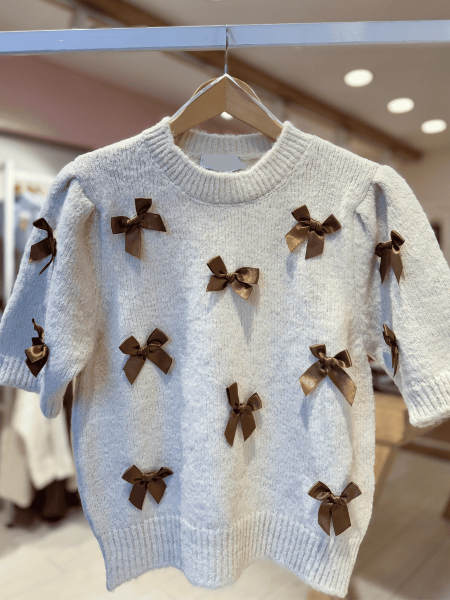 BEJ FİYONK DETAYLI KISA KOLLU KAZAK