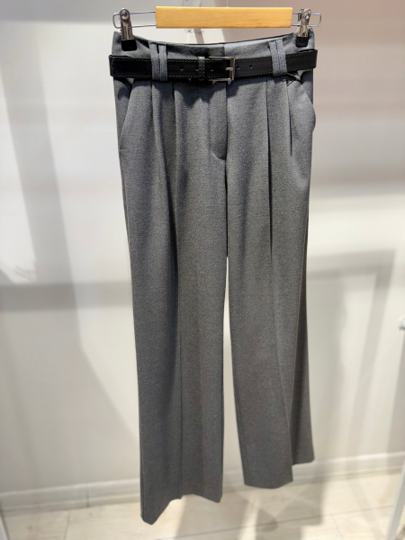 GRİ KEMERLİ GENİŞ PAÇA KUMAŞ PANTOLON