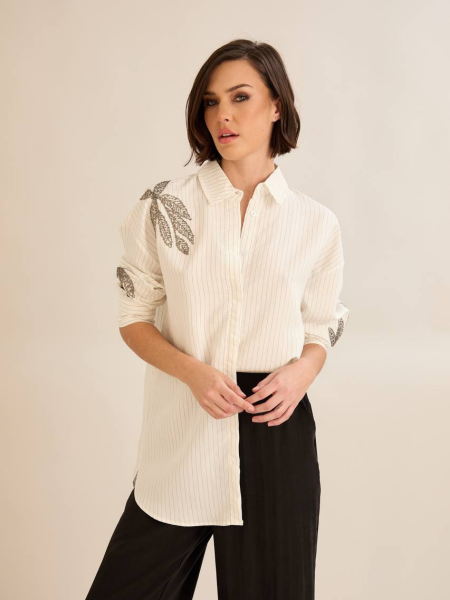 DİK ÇİZGİLİ NAKIŞLI PAMUKLU  GÖMLEK