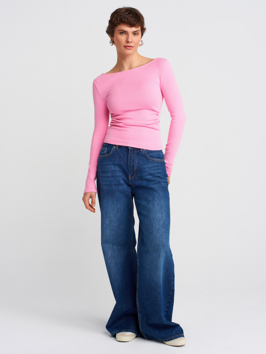 KAYIK YAKA UZUN KOLLU TOP PEMBE