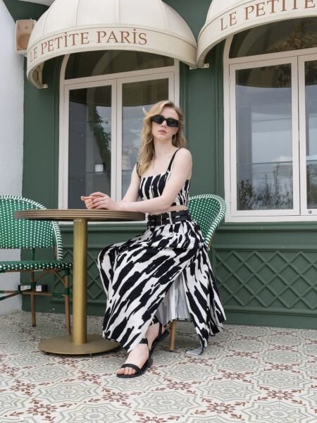 DESENLİ PİLELİ ETEKLİ TAKIM