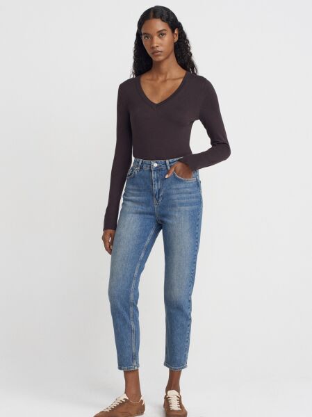 V Yaka Kolu Yırtmaçlı Kazak-Koyu Kahve