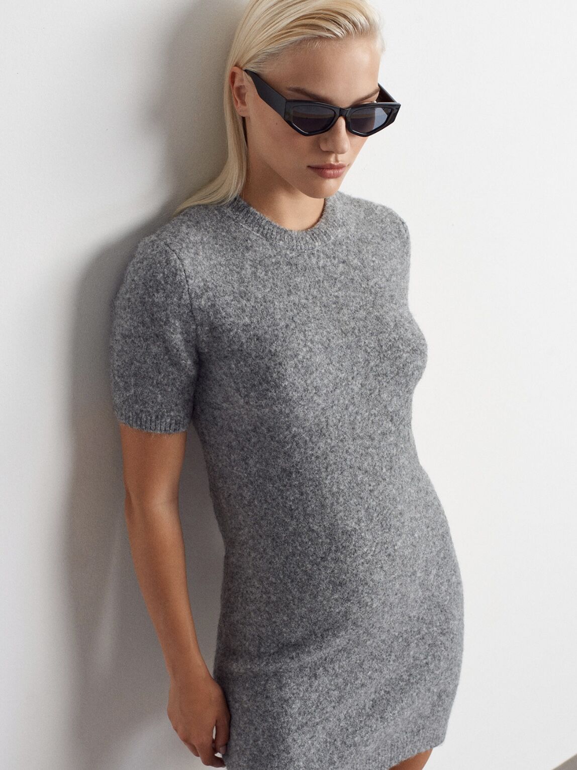 Bisiklet Yaka Yumuşak Dokulu Triko Elbise-Füme