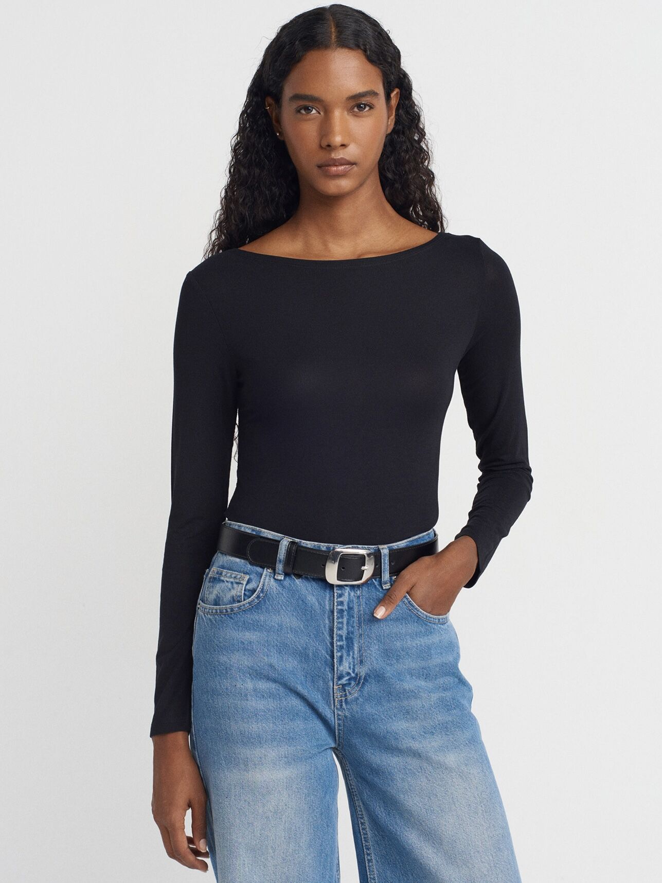 Yumuşak Tuşeli Top-siyah