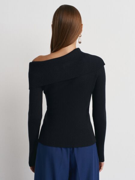 Asimetrik Yaka Yünlü Fitilli Triko Kazak-Siyah