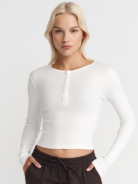 Uzun Kollu Çıtçıt Düğmeli Top-Ekru