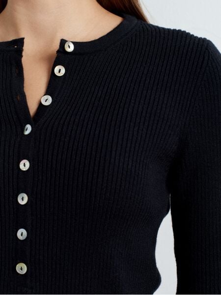 Bisiklet Yaka Yünlü Düğmeli Triko Kazak-Siyah