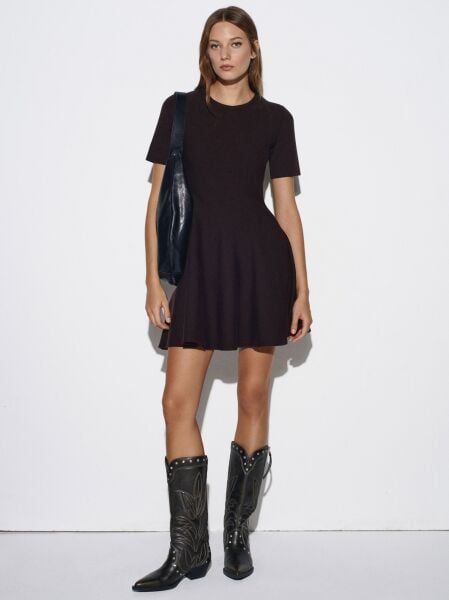 Bisiklet Yaka Volanlı Triko Elbise-Koyu Kahve