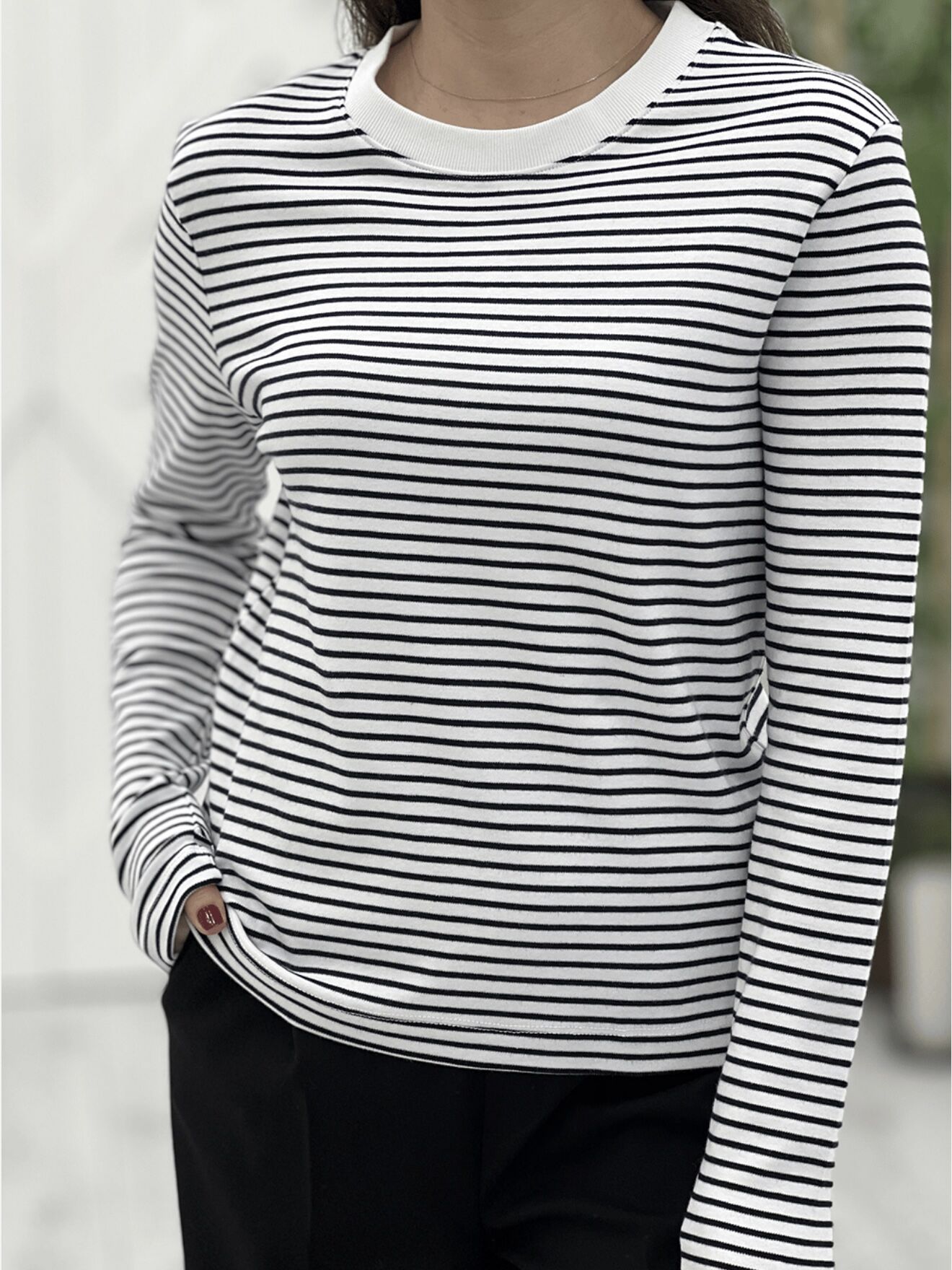 ÇİZGİLİ BİSİKLET YAKA BASİC SWEATSHİRT