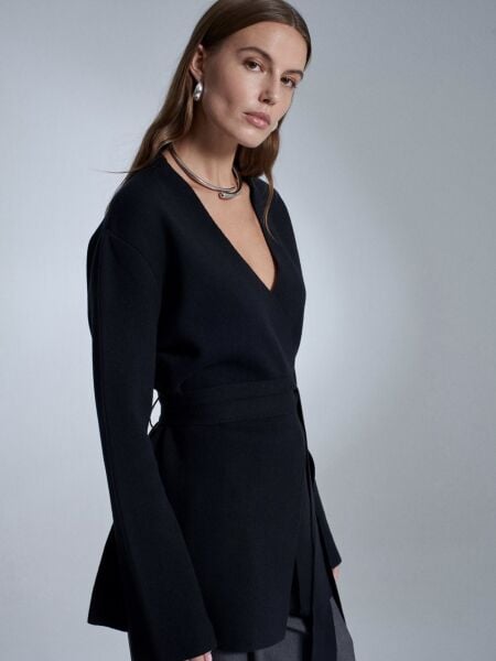 Kruvaze Kemerli Yün Karışımlı Triko Hırka-Siyah