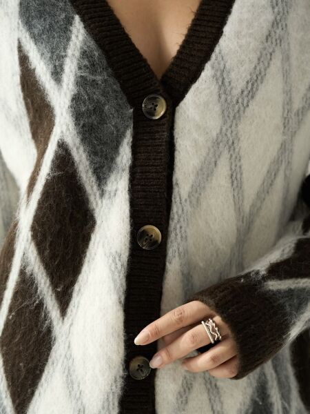 Baklava desen hırka -kahverengi