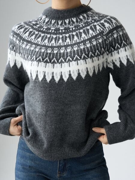 Uzun kollu jakarlı kazak kahve-ekru